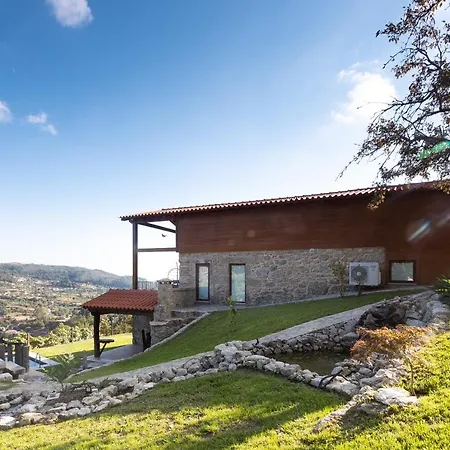 Abracos Dos Avos - Casas Do Monte
