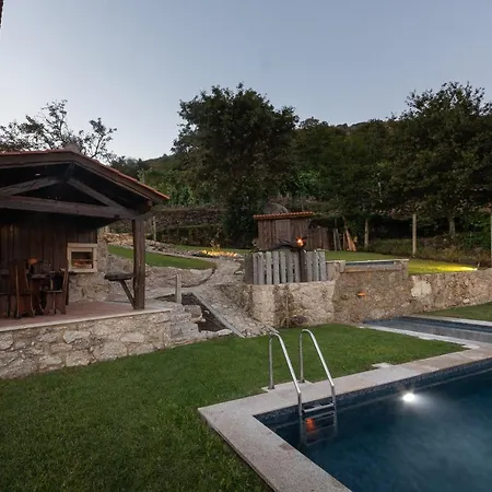 Chalet Abracos Dos Avos - Casas Do Monte
