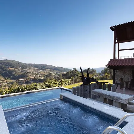 Hugs Nature Retreat Heated Pool & Jacuzzi *