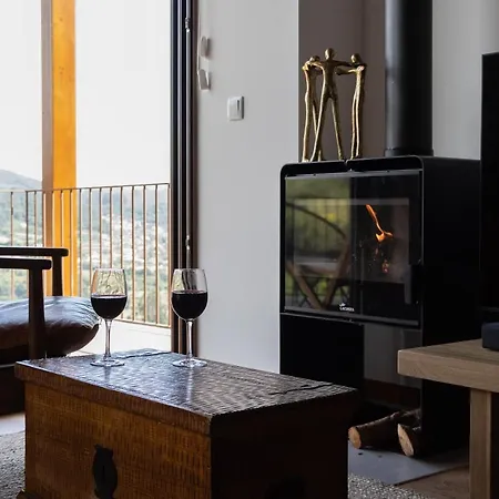 Abracos Dos Avos - Casas Do Monte