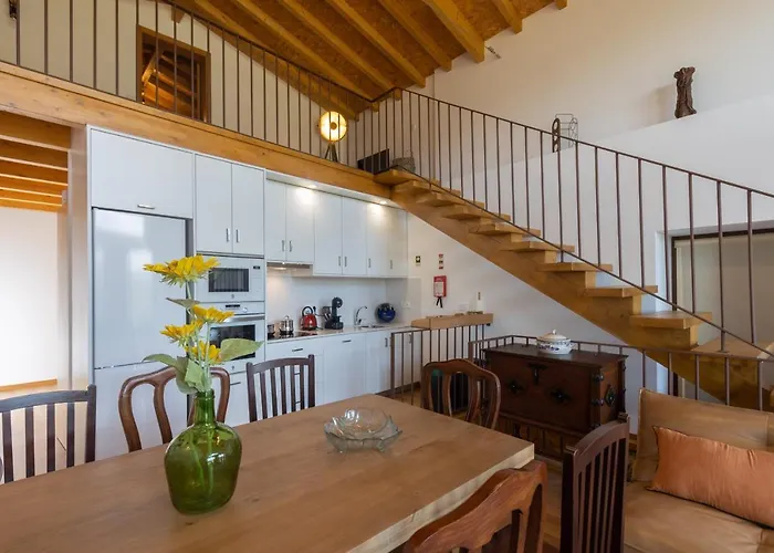 Abracos Dos Avos - Casas Do Monte *