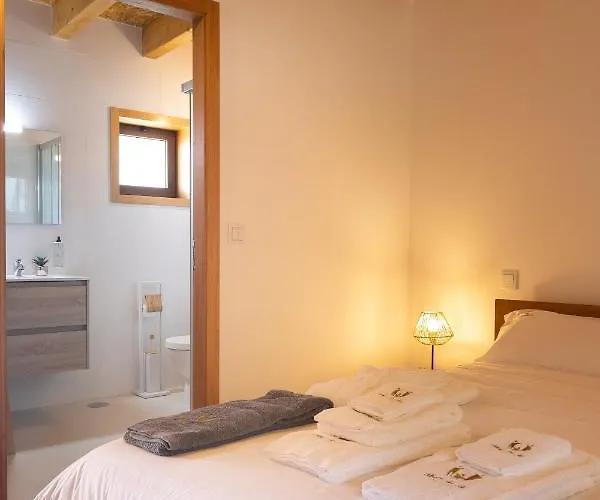 Abracos Dos Avos - Casas Do Monte *