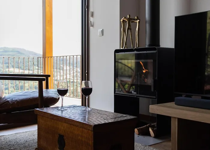 Abracos Dos Avos - Casas Do Monte