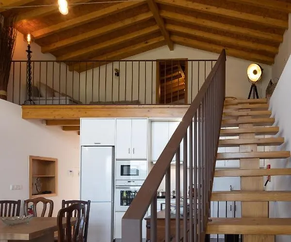 Abracos Dos Avos - Casas Do Monte