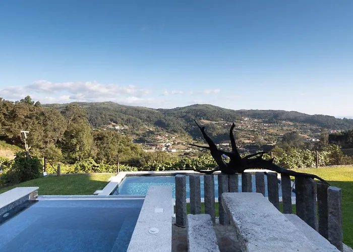 Abracos Dos Avos - Casas Do Monte *