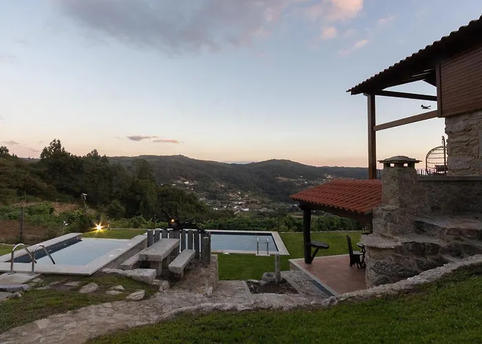 Abracos Dos Avos - Casas Do Monte Chalet